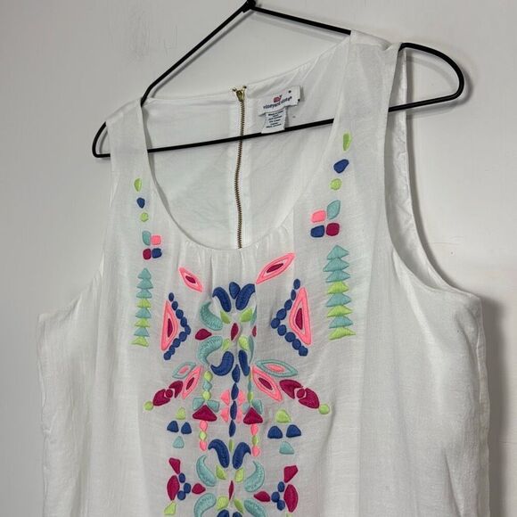 Vineyard Vines Embroidered Shell Tank 16 - Picture 2 of 4